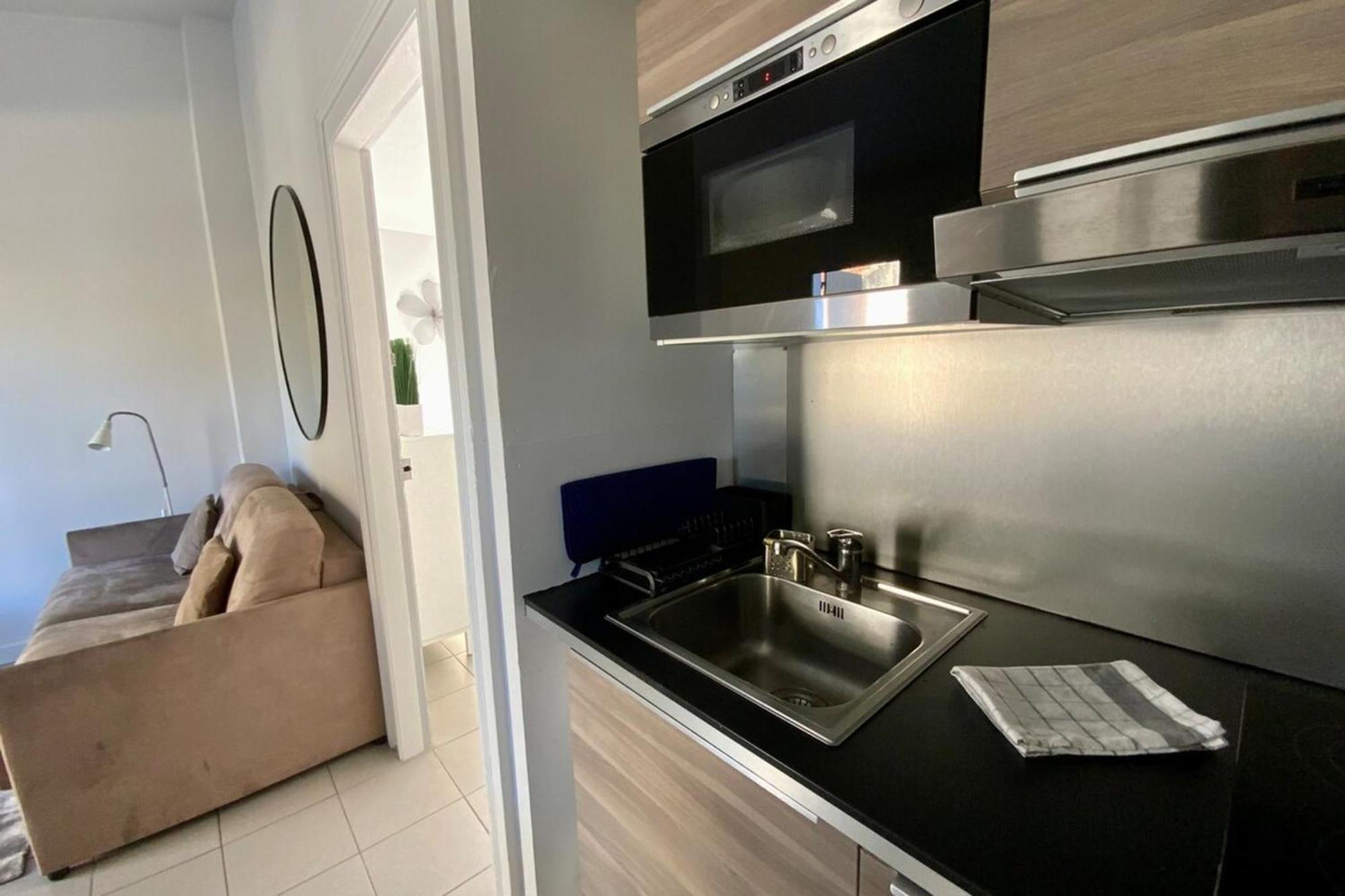 Le Fonctionnel - Grande Terrasse En Plein Centre ! Apartment Castelnau-le-Lez Ngoại thất bức ảnh
